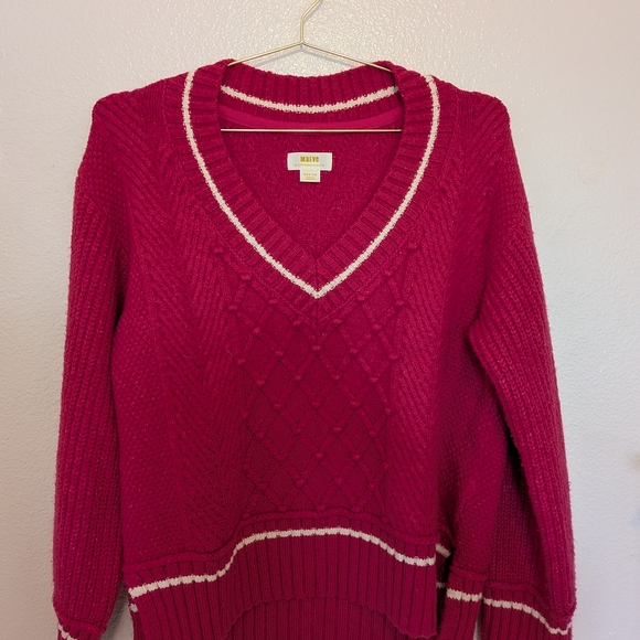 Anthropologie Sweaters - Anthropologie V-Neck Sweater in Vibrant Pink